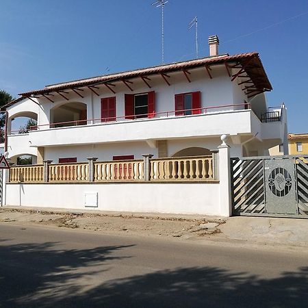 Villa Angela Chiara Porto Cesareo Eksteriør billede