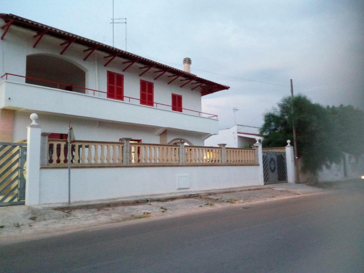 Villa Angela Chiara Porto Cesareo Eksteriør billede