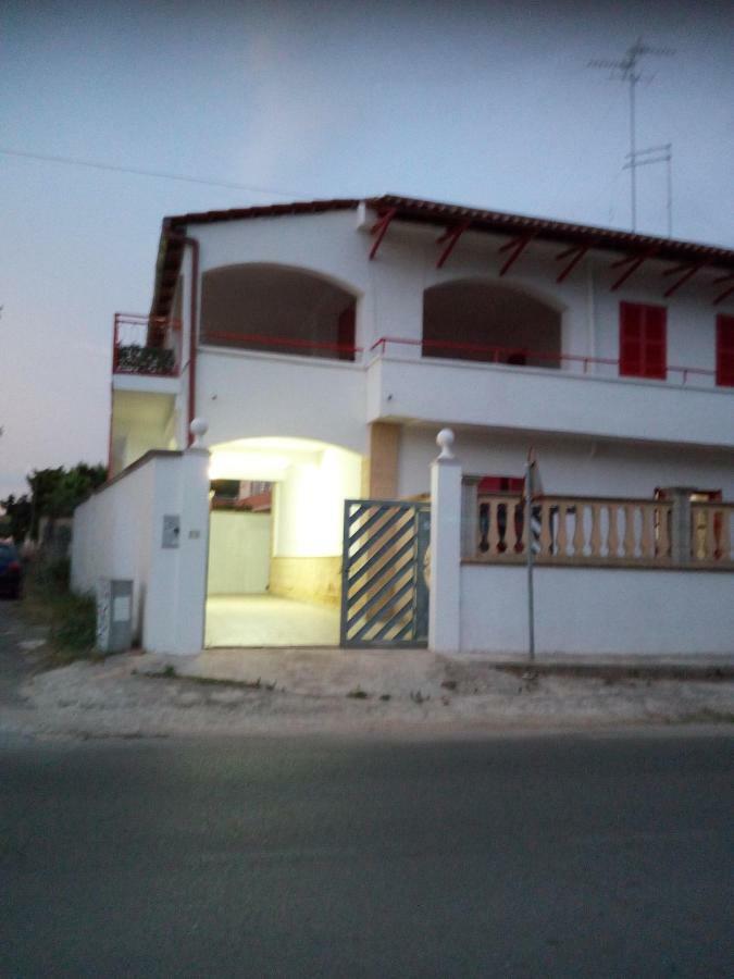 Villa Angela Chiara Porto Cesareo Eksteriør billede